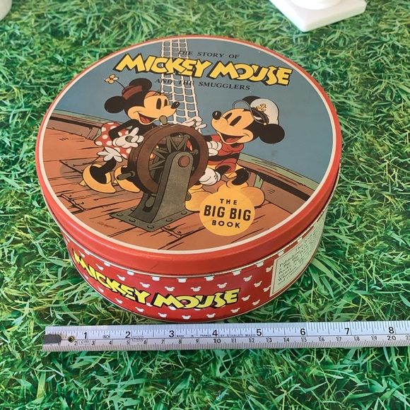 Adorable Mickey and Minnie Mouse cookie tin, vintage condition - Picture 11 of 12